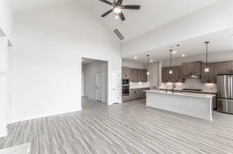822 Wild Pecan Loop