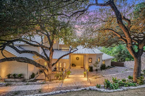 6904 Ladera Norte
