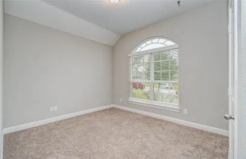 19029 Villa Ln Lane
