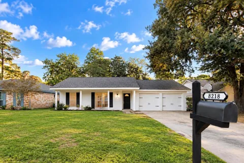 8218 Willow Forest Drive