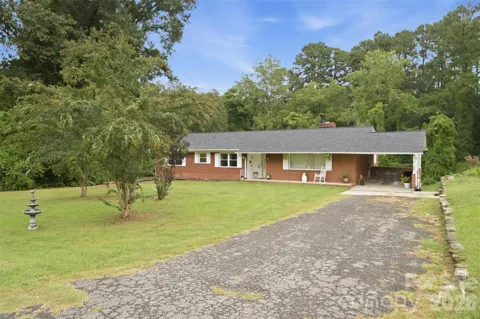 914 Springdale Lane