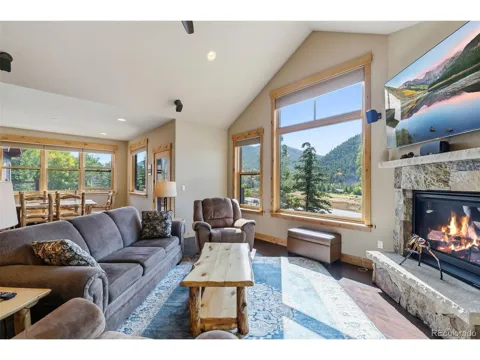 54 Antlers Gulch Road