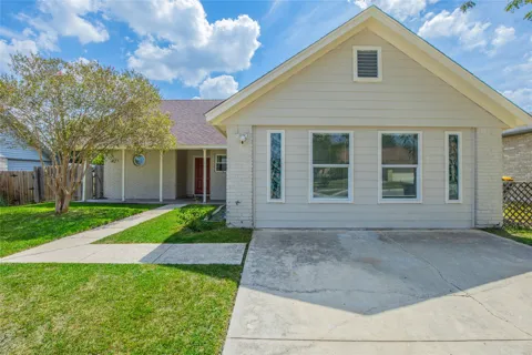 3430 Meadowhead Drive