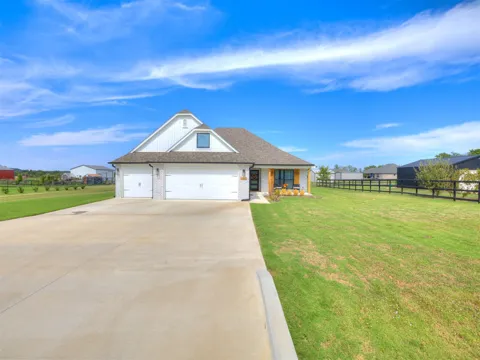 32253 E 67th Place S