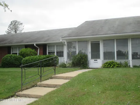 354 Dorchester Drive #1003