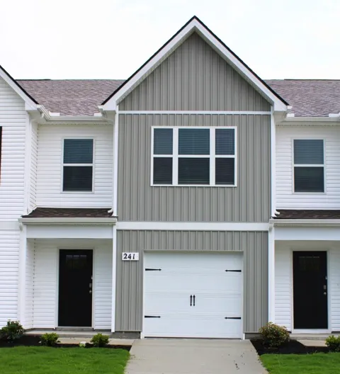 122 Mackenzie Way