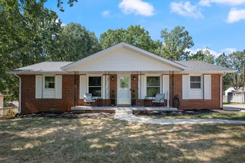 418 Seay Ct