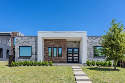 9742 Sunset Drive