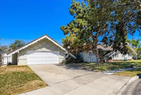 1809 W. Harriet Lane