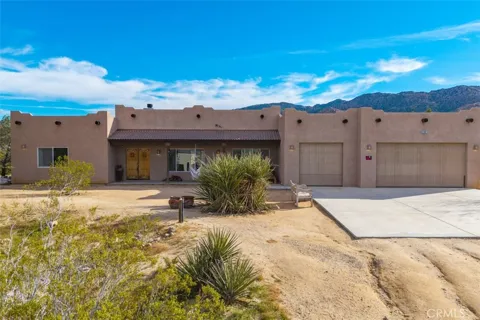 61481 Latham Trail