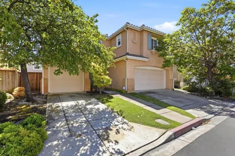 2348 Seacrest Court