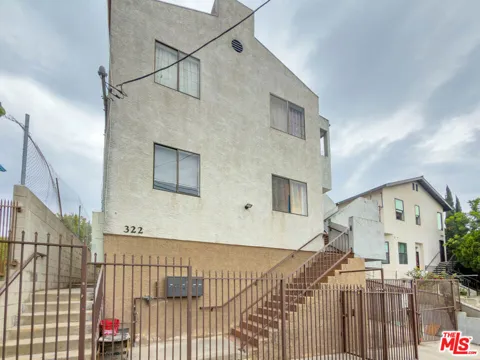 322 Benton Way #2