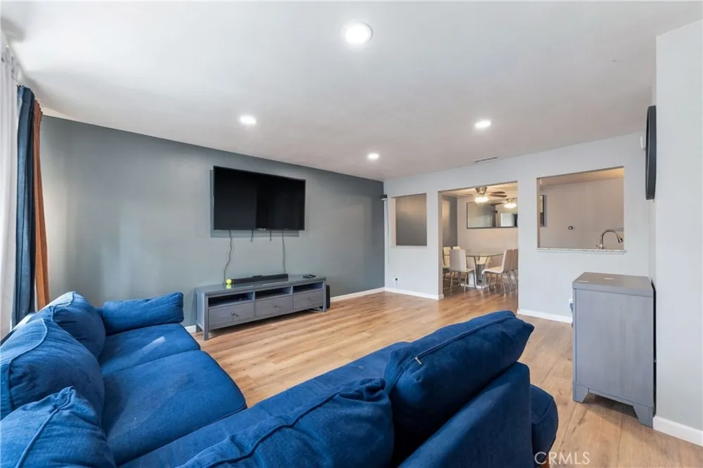 1103 W Francis Street #F Ontario, CA 91762