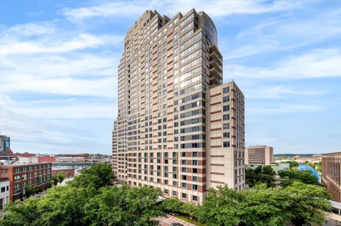 103 Campau Circle NW #1911