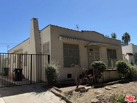 316 Bronson Avenue