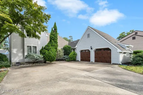 883 Goose Creek Road