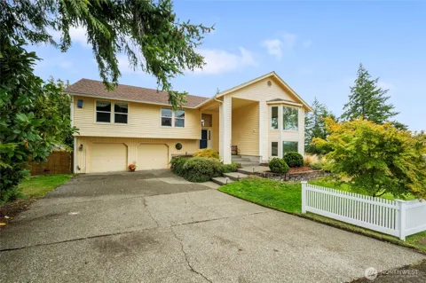 4700 NW Terrace View Drive