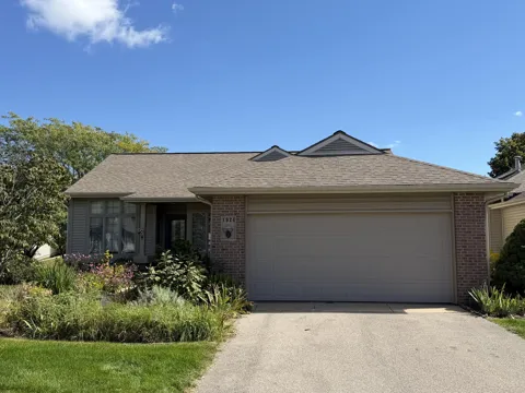 1924 Hidden Oak Court SE