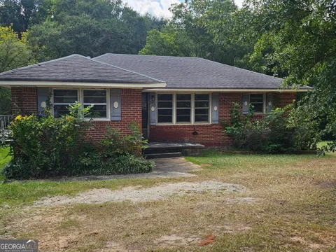 333 Henderson ST