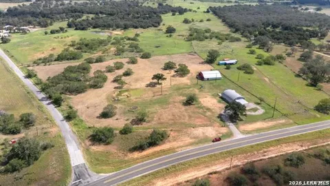 3041 FM 3335