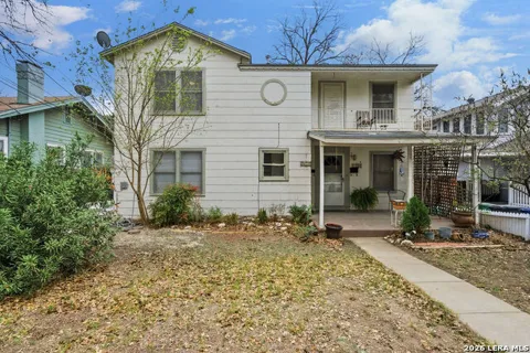 526 Fulton