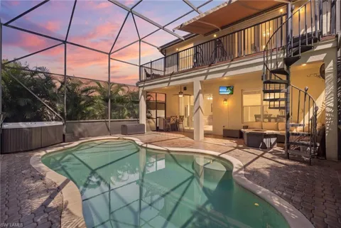 1289 Barrigona Court