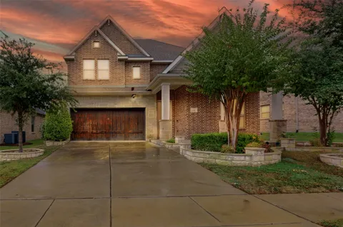 112 Spear Court
