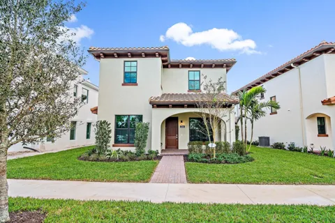 1241 Faulkner Terrace
