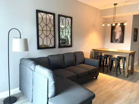 2040 Greenview Shores Boulevard #211