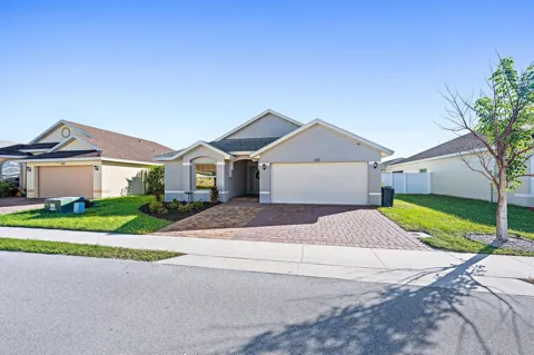 312 PALM BREEZES DRIVE