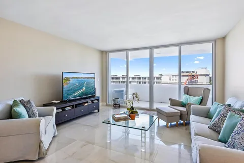 2773 S Ocean Boulevard #517
