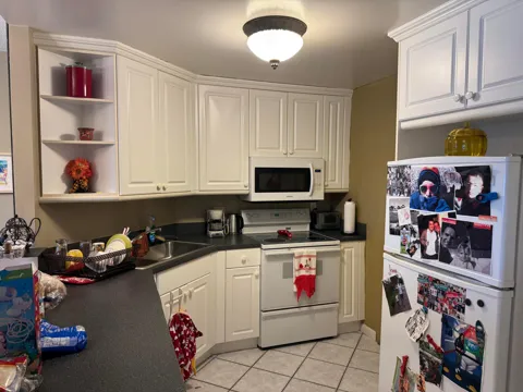 340 SUNSET DRIVE #808