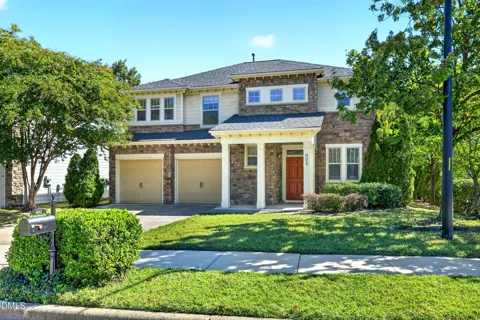 402 Otter Cliff Way