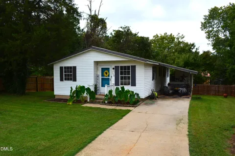 108 Scott Circle