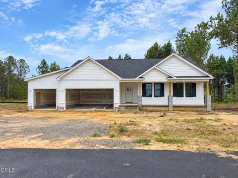 206 Vineyard Drive