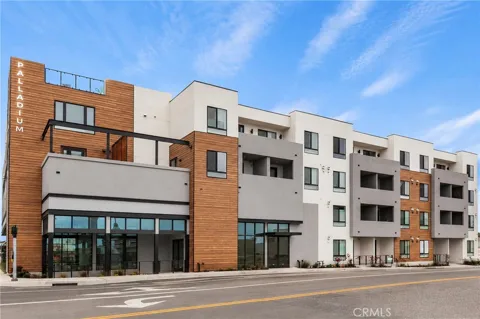 402 West Grand Ave. #317