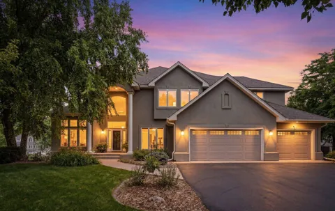 856 Great Oaks Trail