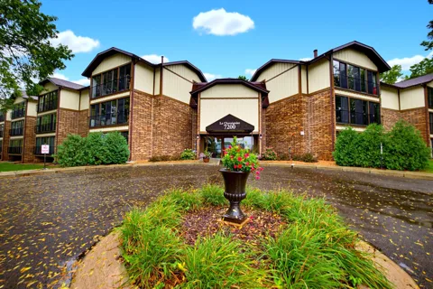 7200 Cahill Road #106