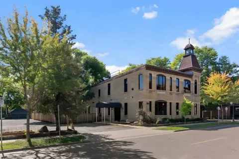 498 Selby Avenue