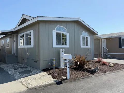 220 Pear Lane