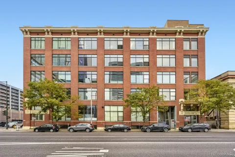 2000 Arapahoe Street #202
