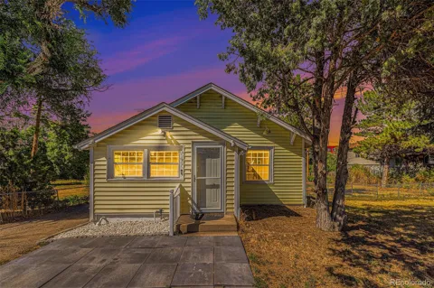 347 W Rafferty Gardens Avenue