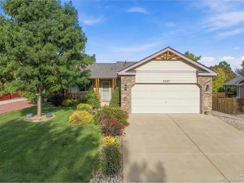 4527 Cole Drive