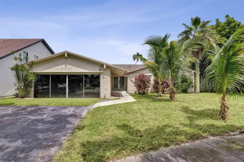 9321 NW 35TH Manor