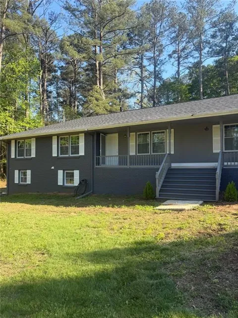 735 Ralph Road SE