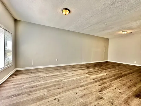 1223 Pineglen Drive