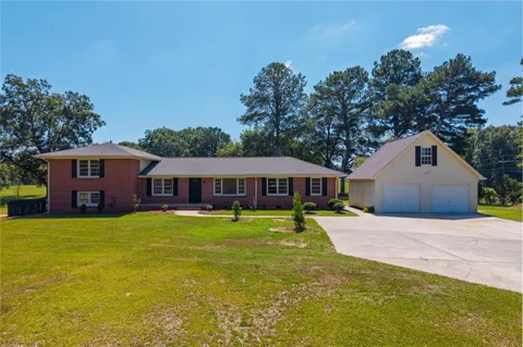 2631 Whitney Road