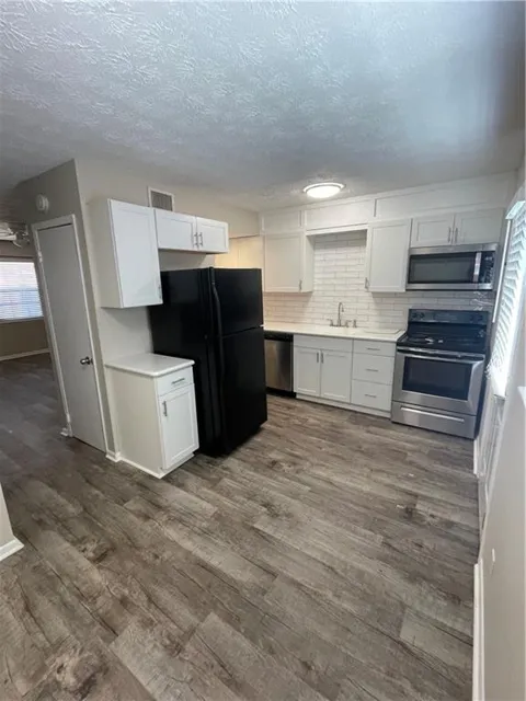 1235 Riverside Drive #C1