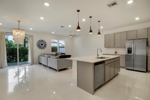 205 PRESERVE TRAIL S #602