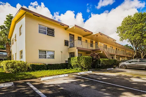 441 NW 76th Avenue #101